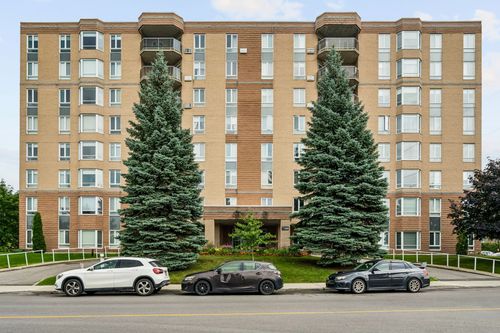 805-7300 Rue St-Zotique E, Montréal, QC, H1M3G6 | Card Image