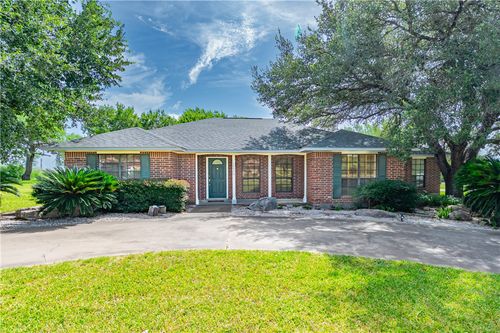 10416 7th St, Pettus, TX, 78146 | Card Image