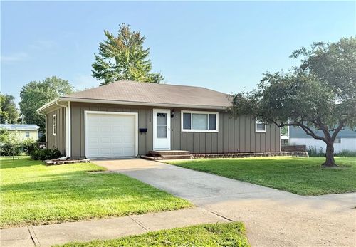 11708 E 77th Ter, Raytown, MO, 64138-2533 | Card Image
