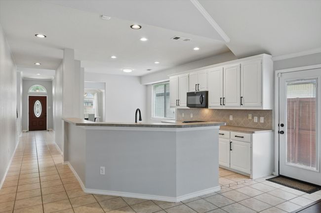 6205 Apache Dr, House other with 3 bedrooms, 2 bathrooms and null parking in The Colony TX | Image 14