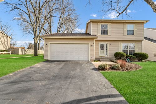 842 Pin Oak Circle, Cary, IL, 60013 | Card Image