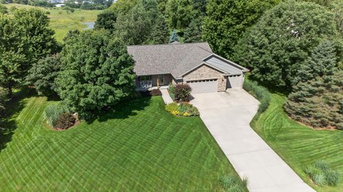 8509 Ellington Way, Middleton, WI, 53562-4902 | Card Image