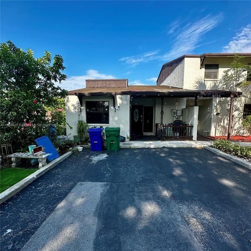 3601 Sw 68th Way, Miramar, FL, 33023-6612 | Card Image