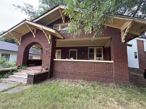 137 Arlington Ave, Jackson, TN, 38301-4814 | Card Image