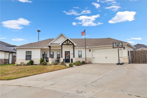 3101 Creek Side Dr, Corpus Christi, TX, 78410-5704 | Card Image