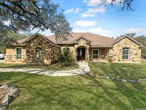 113 Hoskins, Boerne, TX, 78006 | Card Image