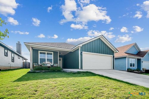 148 Feather Way, Fredericksburg, TX, 78624-2631 | Card Image
