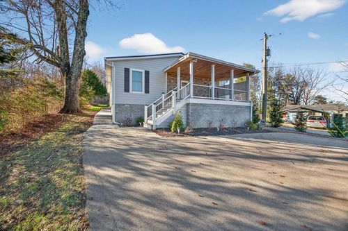 5900 Dodson Branch Rd, Cookeville, TN, 38501-9376 | Card Image