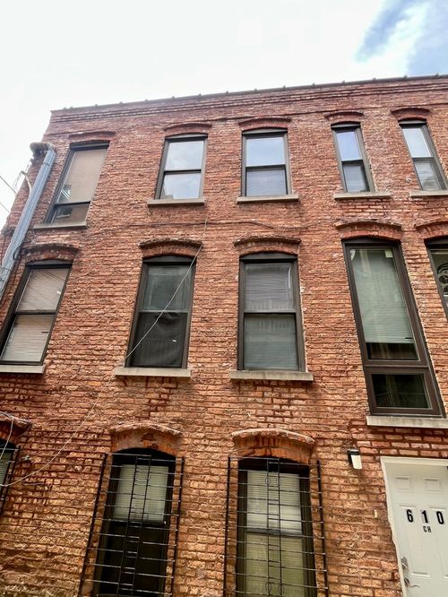 ch-610 N May Street, Chicago, IL, 60642 | Card Image