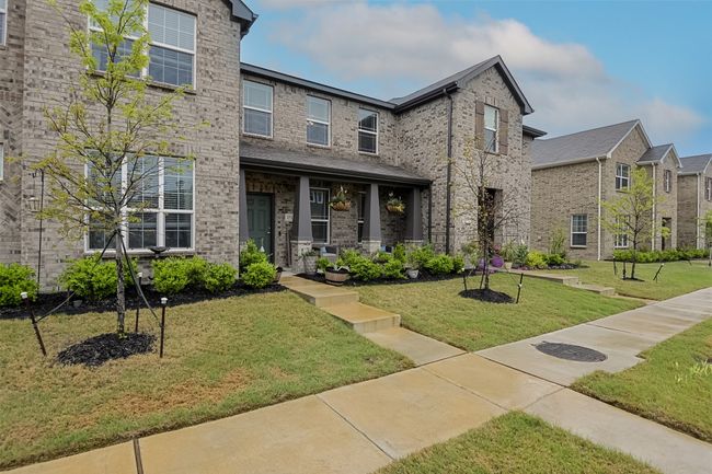 2728 Baneberry Ln, Townhouse with 3 bedrooms, 3 bathrooms and null parking in Mesquite TX | Image 37