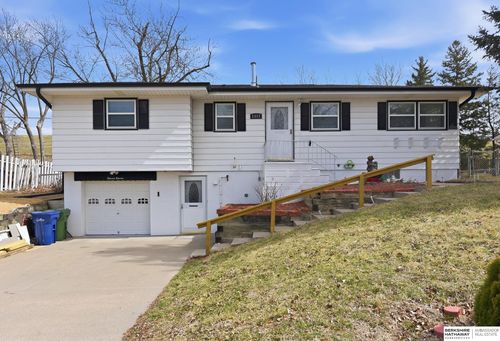 1111 Offutt Blvd, Bellevue, NE, 68005-3624 | Card Image
