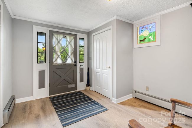 1058 Howard Gap Loop Rd, House other with 3 bedrooms, 3 bathrooms and null parking in Flat Rock NC | Image 4