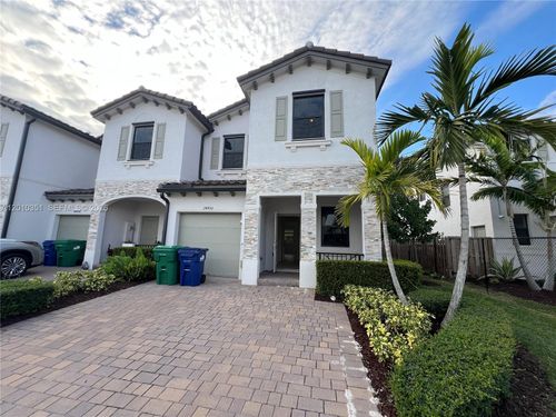 24450-24450 Sw 119th Pl, Homestead, FL, 33032-3021 | Card Image