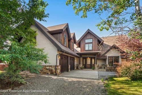 11 Pinon Ln, Carbondale, CO, 81623-8622 | Card Image