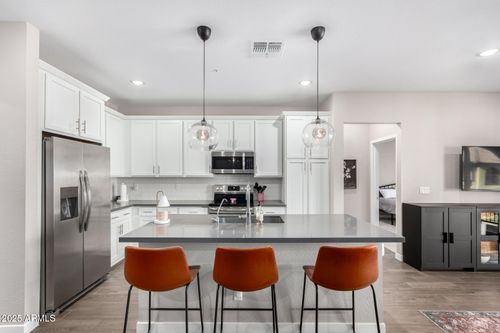 260-155 N Lakeview Blvd, Chandler, AZ, 85225-5852 | Card Image