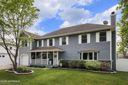 305 Jefferson Ct, Brick, NJ, 08724-1622 | Card Image