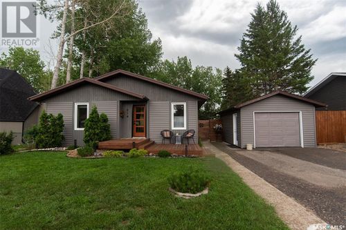 514 Miller Cres, Wynyard, SK, S0A4T0 | Card Image
