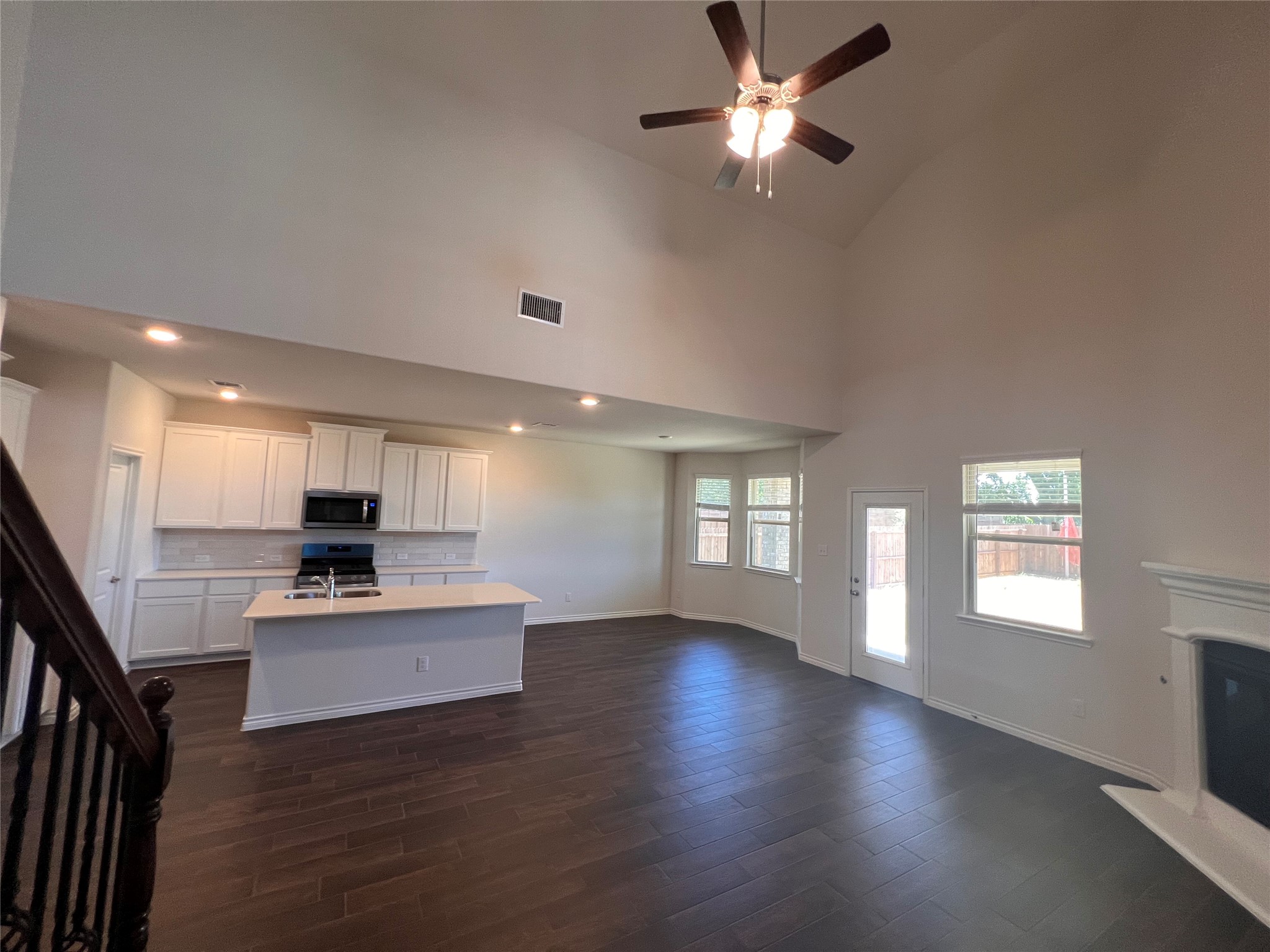 Residential Lease in Aubrey 5