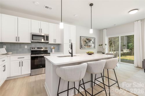 2948/2950 Reid Avenue, Charlotte, NC, 28208 | Card Image