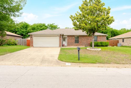 6504 Cliffside Dr, Edgecliff Village, TX, 76134-2722 | Card Image