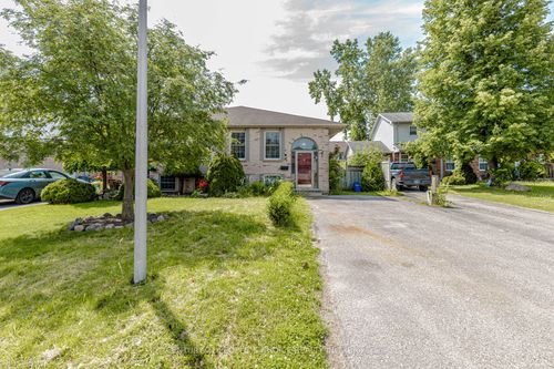 29 Julia Crt, London, ON, N5V4X1 | Card Image