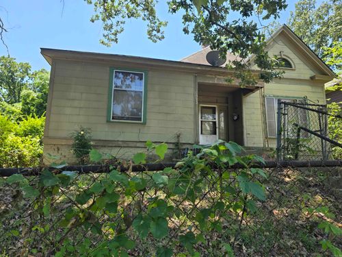 1609 W Charles Bussey Ave, Little Rock, AR, 72202-6207 | Card Image