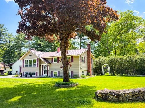 1 Pine Tree Ln, Merrimack, NH, 03054-3268 | Card Image