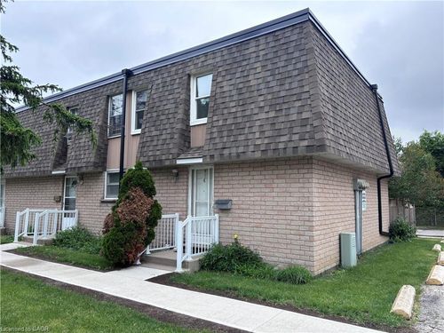 4-153 Limeridge Rd W, Hamilton, ON, L9C2V3 | Card Image