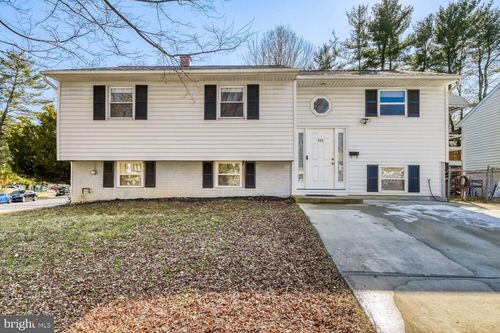 231 Candytuft Rd, REISTERSTOWN, MD, 21136-3402 | Card Image