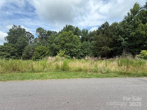 19a-3024 Downing St, Shelby, NC, 28152-7551 | Card Image