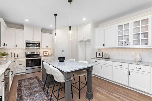 20774 Emerald St, Spring Hill, KS, 66083-7710 | Card Image