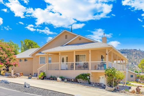 723 Mother Shipton, Copperopolis, CA, 95228-9636 | Card Image