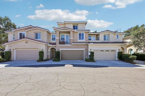 6977 Brass Pl, Carlsbad, CA, 92009-5210 | Card Image