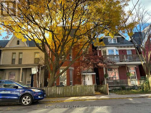 301-31 D'Arcy St, Toronto, ON, M5T1J8 | Card Image