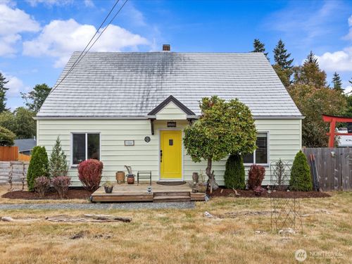 6507 Cady Rd, Everett, WA, 98203-4521 | Card Image