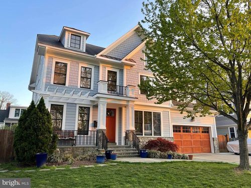 4512 Windsor Ln, BETHESDA, MD, 20814-4725 | Card Image