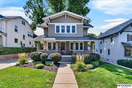 5109 California St, Omaha, NE, 68132-2233 | Card Image