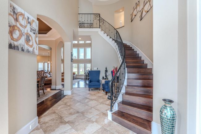 27493 S Lazy Meadow Way, House other with 6 bedrooms, 8 bathrooms and 5 parking in Spring TX | Image 4