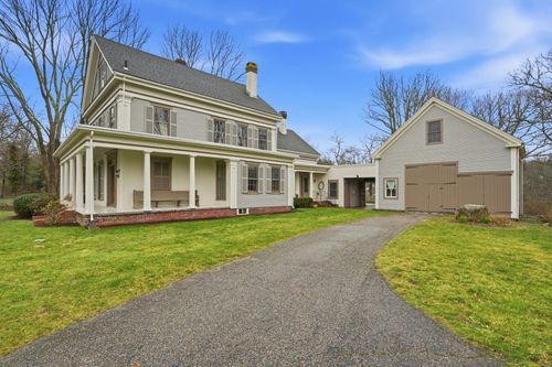 194 Center St, Yarmouth Port, MA, 02675-1315 | Card Image
