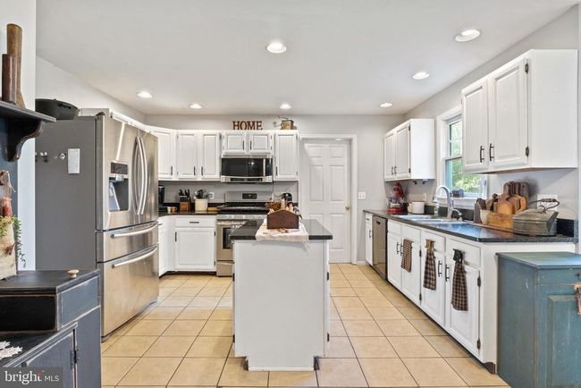 510 Monocacy Trl, House other with 4 bedrooms, 3 bathrooms and null parking in SPRING GROVE PA | Image 13