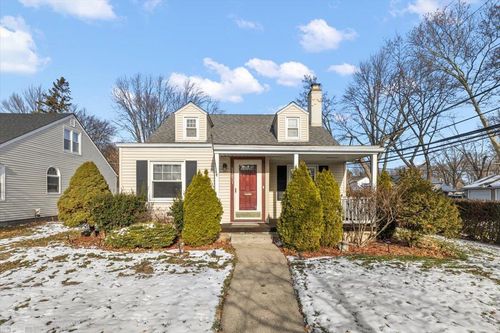 21831 California St, Saint Clair Shores, MI, 48080-1889 | Card Image