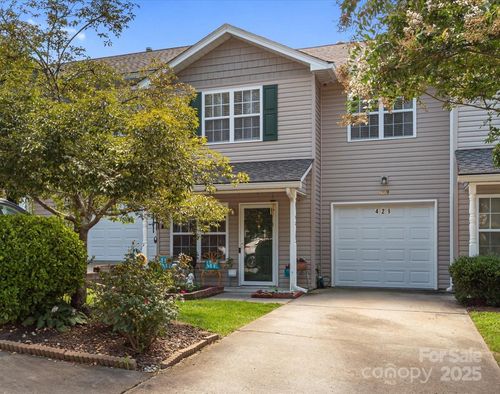 429 Wiltshire Cir, Fletcher, NC, 28732-8317 | Card Image