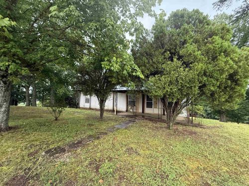 8625 Lutts Rd, Lutts, TN, 38471-5117 | Card Image