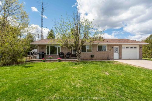 2086 Mccrackens Landing Rd, Douro Dummer, ON, K0L2H0 | Card Image