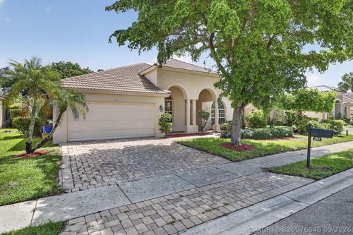 4003 W Hamilton Ky, West Palm Beach, FL, 33411-7441 | Card Image