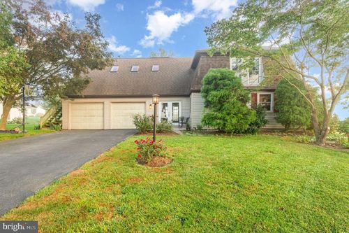 3016 Miller Rd, WASHINGTON BORO, PA, 17582-9717 | Card Image