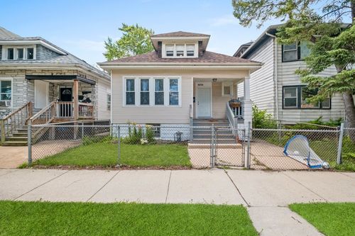 10724 Prairie Ave, Chicago, IL, 60628-3619 | Card Image