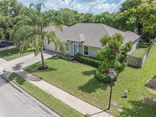 6029 Ridge Lake Cir, Vero Beach, FL, 32967-5095 | Card Image