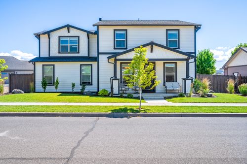 1008 Ne Whistle Way, Prineville, OR, 97754 | Card Image
