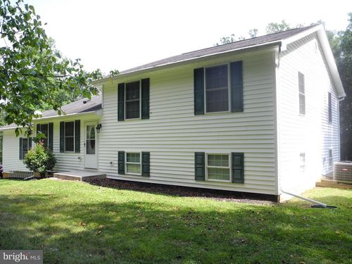 15844 Halleman Ln, SHARPSBURG, MD, 21782-1755 | Card Image